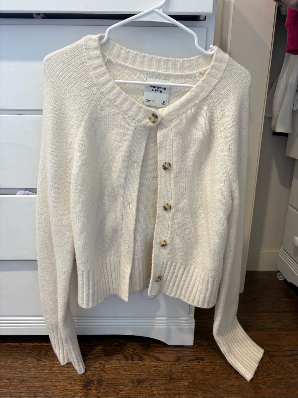 Abercrombie & Fitch Ivory Button-Front Women's Cardigan